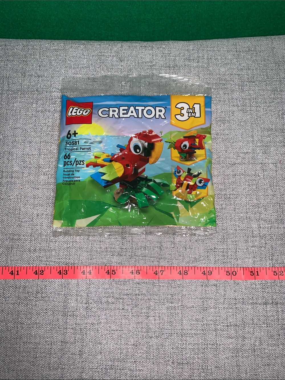 LEGO Creator Tropical Parrot Polybag - Red, Green, Yellow, Blue